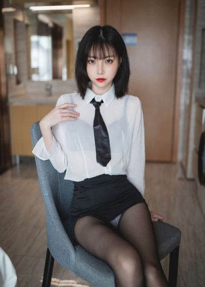 完美世界动漫全集免费观看_BD英语手机在线观看