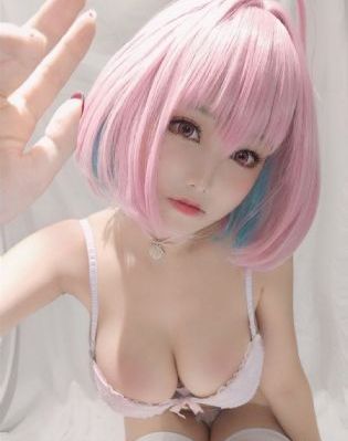 郃居家的美丽老婆_剧情片高清在线观看